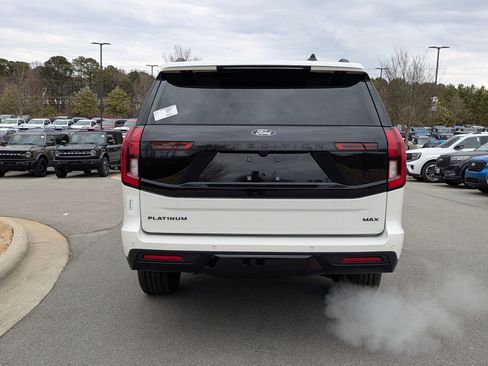 New 2025 Ford Expedition Max Platinum w/ Stealth Performance Package image 5