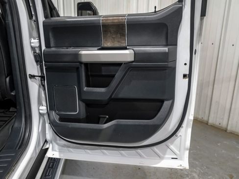 Used 2022 Ford F450 Lariat w/ Chrome Package AWD/4WD image 45