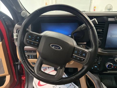 Used 2023 Ford F250 Lariat w/ Lariat Ultimate Package AWD/4WD image 17