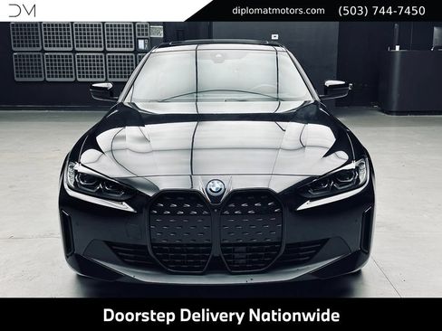 Used 2023 BMW i4 eDrive35 w/ Premium Package RWD image 11