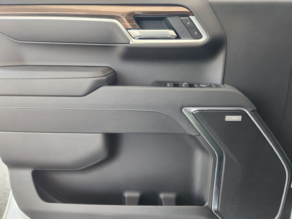 New 2026 Chevrolet Silverado 1500 RST AWD/4WD image 17
