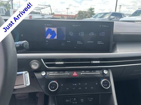 Used 2025 Hyundai Sonata SEL FWD image 22
