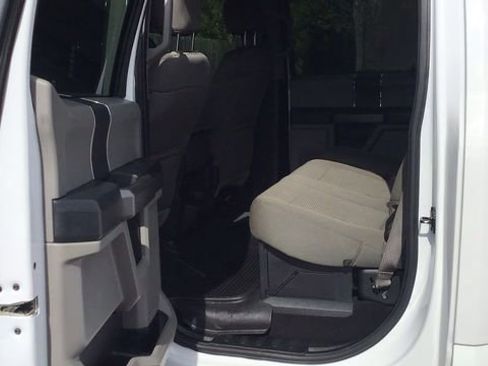 Used 2019 Ford F250 XLT image 12