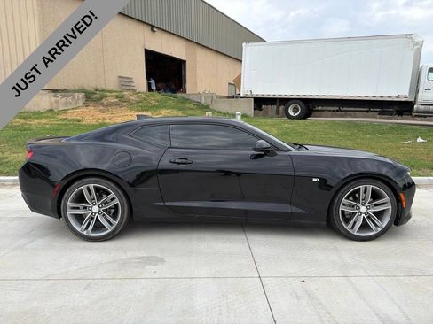 Used 2016 Chevrolet Camaro LT w/ RS Package RWD image 4