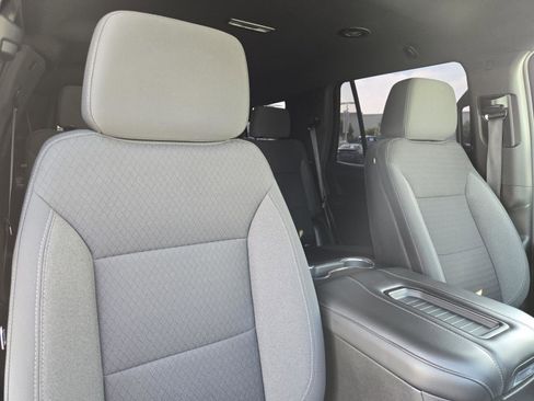 Used 2022 Chevrolet Tahoe LS w/ Driver Alert Package image 32