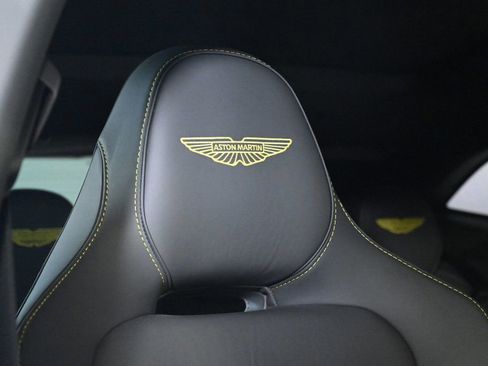 Used 2025 Aston Martin DBX 707 image 23