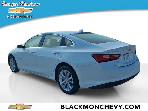 Used 2025 Chevrolet Malibu LT FWD image 5