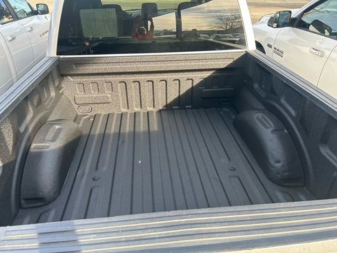 Used 2018 Ford F150 XLT w/ FX4 Off-Road Package image 34