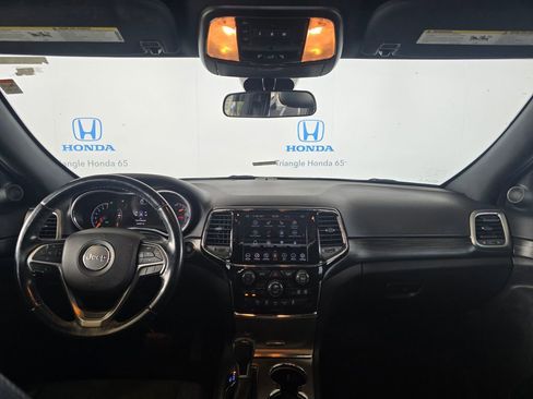 Used 2021 Jeep Grand Cherokee Laredo X RWD image 5