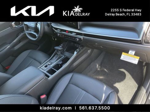 New 2026 Kia Sorento S image 10
