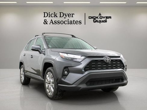 Used 2025 Toyota RAV4 XLE Premium w/ Weather Package AWD/4WD image 1