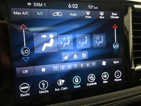 Used 2018 Chrysler Pacifica Limited w/ Advanced Safetytec Group image 22