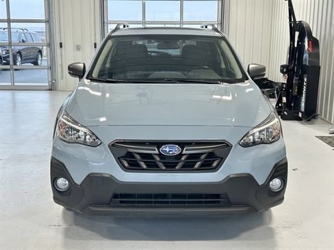 Used 2022 Subaru Crosstrek 2.5i Sport w/ Moonroof Package image 7