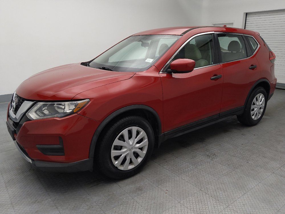 Used 2017 Nissan Rogue S FWD image 2