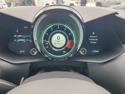 Used 2020 Aston Martin V8 Vantage Coupe image 11