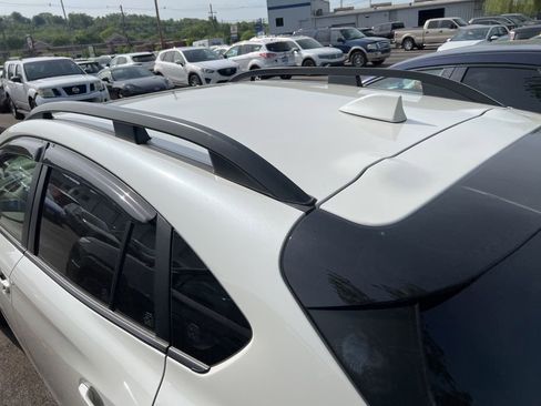 Used 2022 Subaru Crosstrek 2.0i Premium w/ Moonroof Package image 26