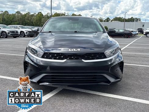 Used 2024 Kia Forte LXS FWD image 2