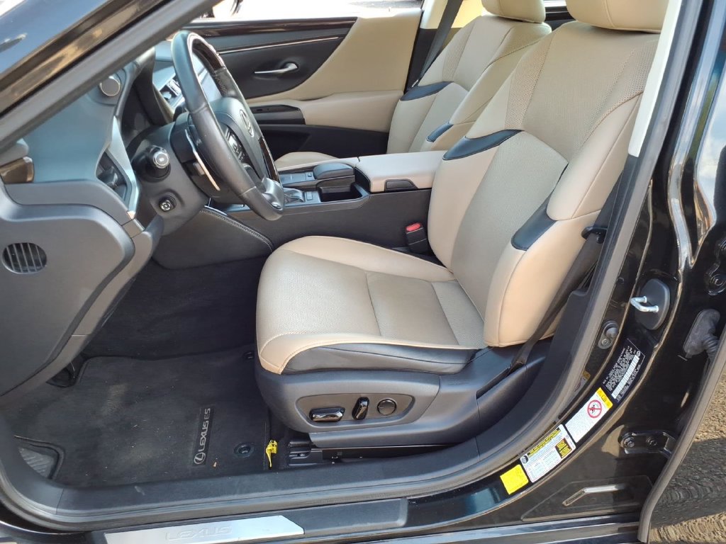 Used 2019 Lexus ES 350 w/ Premium Package FWD image 19