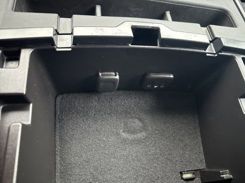 Used 2017 Chevrolet Silverado 1500 LT w/ All Star Edition image 30