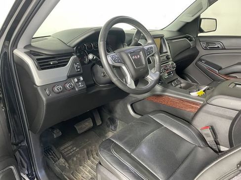 Certified 2015 GMC Yukon SLT w/ HD Trailering Package AWD/4WD image 3