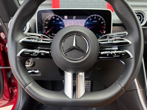 Used 2024 Mercedes-Benz CLE 300 4MATIC Coupe image 26