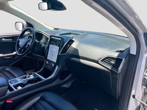 Certified 2023 Ford Edge SEL AWD/4WD image 37