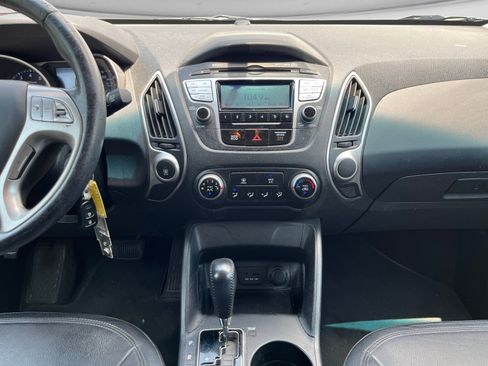 Used 2012 Hyundai Tucson GLS FWD image 11
