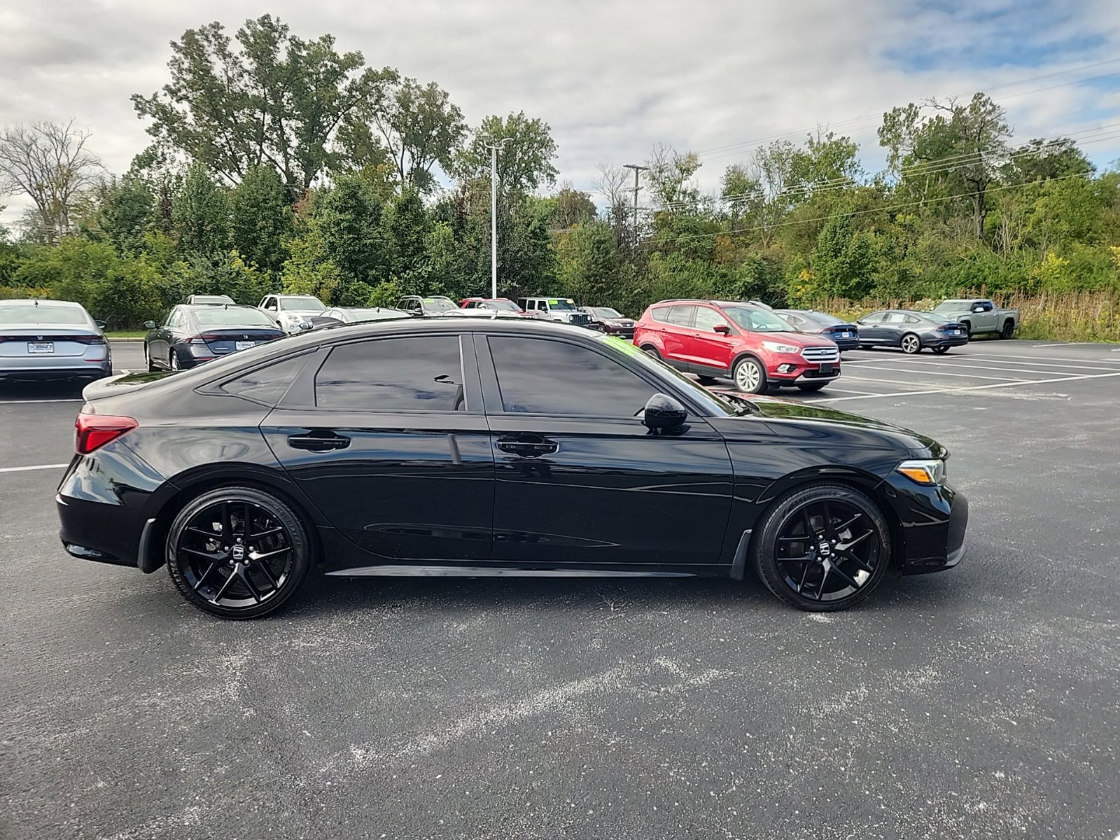Used 2025 Honda Civic Sport image 12