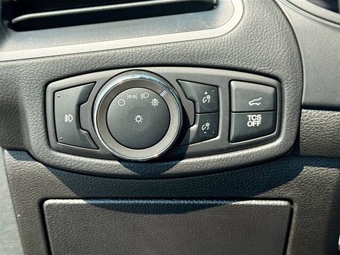 Used 2024 Ford Edge SEL w/ Convenience Package AWD/4WD image 6