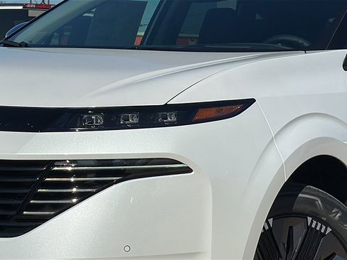 New 2026 Nissan Murano Platinum image 4