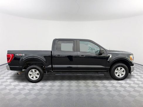 Used 2021 Ford F150 XLT image 4