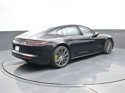 Used 2017 Porsche Panamera Turbo image 22