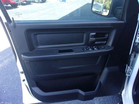 Used 2016 RAM 2500 Tradesman w/ Popular Equipment Group image 9