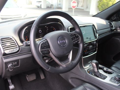 Used 2021 Jeep Grand Cherokee Limited w/ Quick Order Package 28K 80th AWD/4WD image 13
