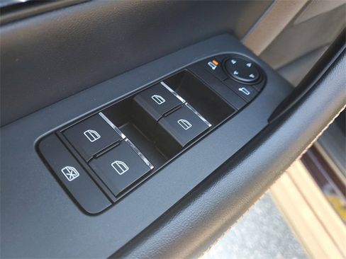 Certified 2025 MAZDA CX-90 Plug-In Hybrid w/Premium Sport image 20