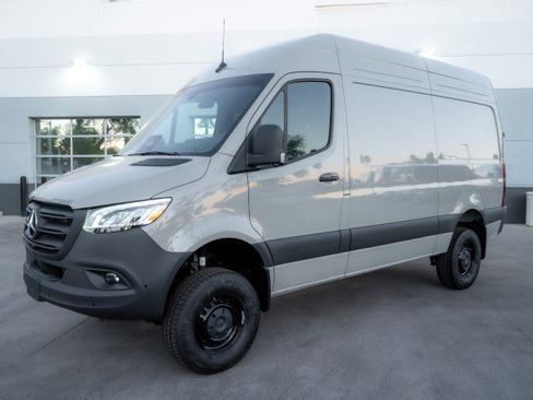 New 2026 Mercedes-Benz Sprinter 2500 image 1
