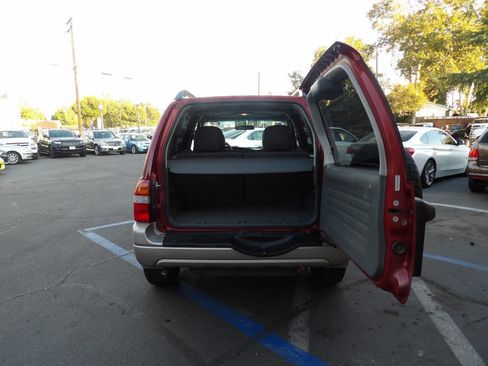 Used 2001 Suzuki Grand Vitara Limited image 12