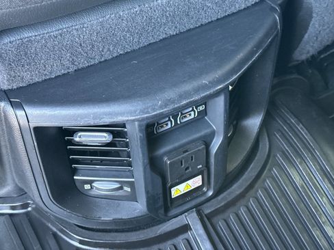 Used 2021 RAM 2500 Laramie w/ Night Edition image 42