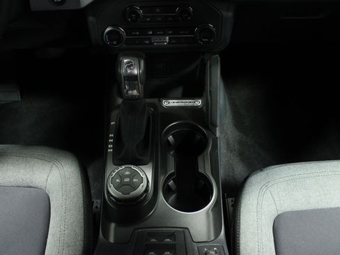 Used 2023 Ford Bronco Big Bend image 21