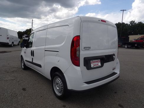 Used 2022 RAM ProMaster City Tradesman FWD image 5