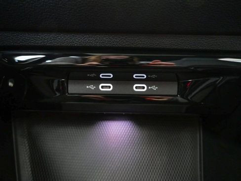 Used 2024 Volkswagen GTI Autobahn image 21