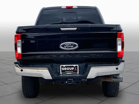 Used 2017 Ford F250 Lariat w/ Lariat Value Package image 5