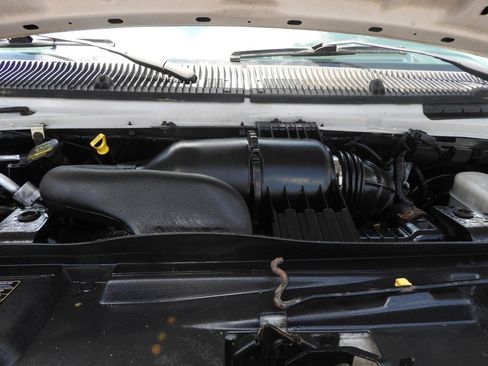 Used 2012 Ford E-250 and Econoline 250 w/ PWR Group RWD image 9