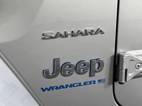 Certified 2023 Jeep Wrangler Unlimited Sahara w/ Cold Weather Group AWD/4WD image 46