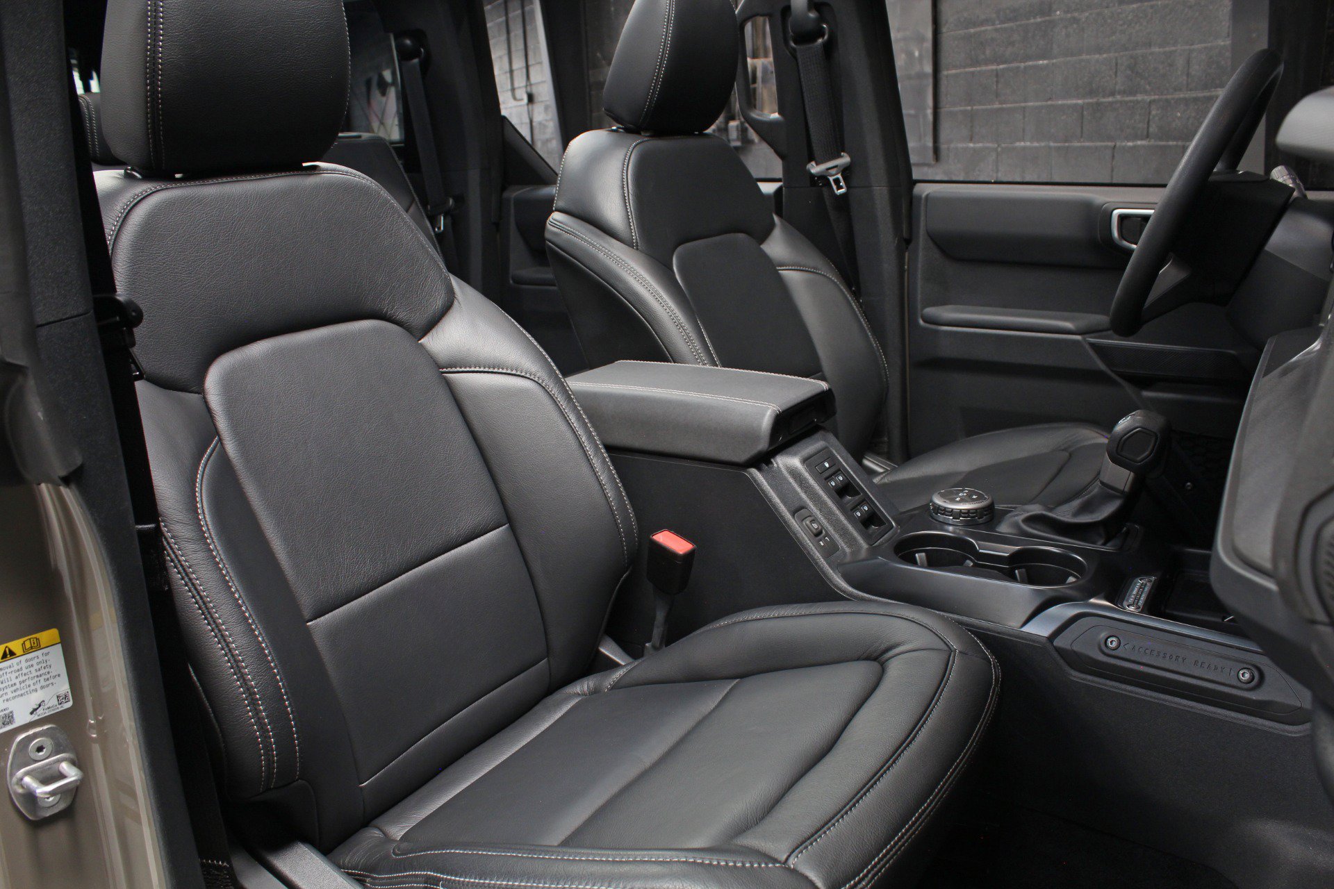 Used 2025 Ford Bronco 4-Door AWD/4WD image 76