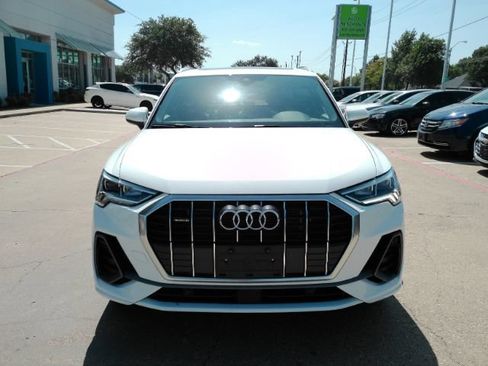 Used 2025 Audi Q3 2.0T Premium AWD/4WD image 3