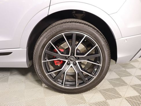 Used 2022 Audi Q8 Premium Plus image 20