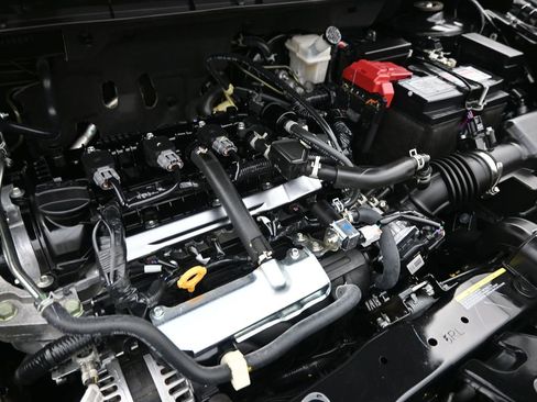 Used 2024 Nissan Kicks SV image 41