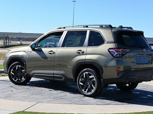 New 2025 Subaru Forester Limited image 5