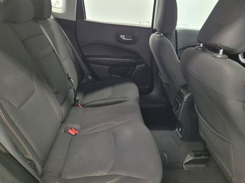 Used 2018 Jeep Compass Sport FWD image 19